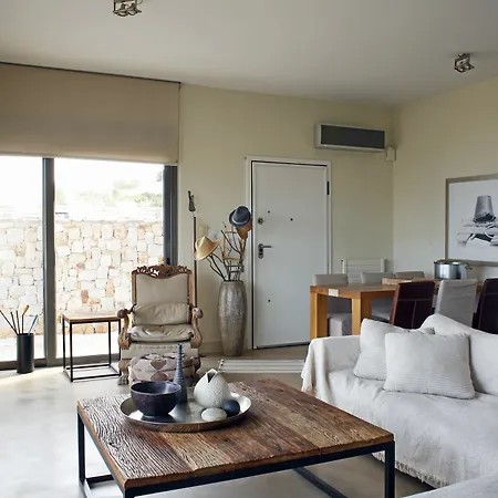 Seaview Villa *